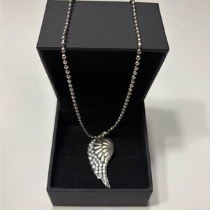 Vintage Elegant Silver Wing Pendant Necklace